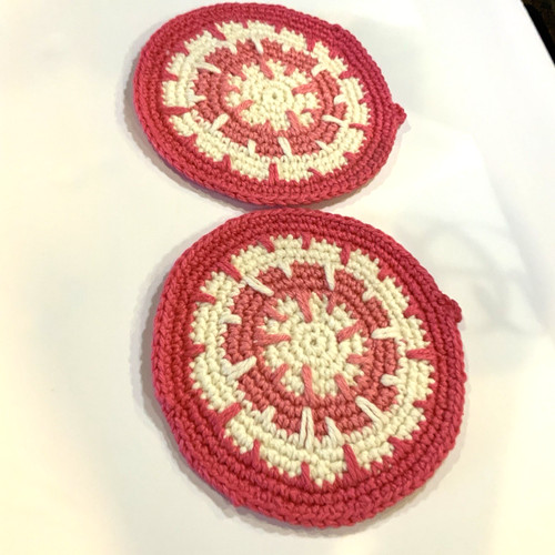 Vintage pot holders - holders, crochet