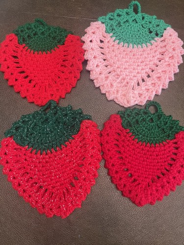Vtg crochet strawberry - vtg,