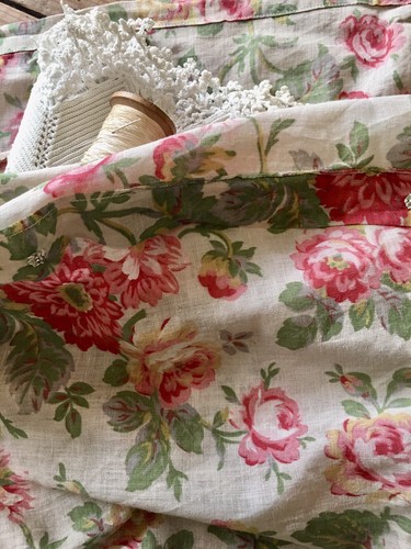 Antique french shabby cottage - shabby,